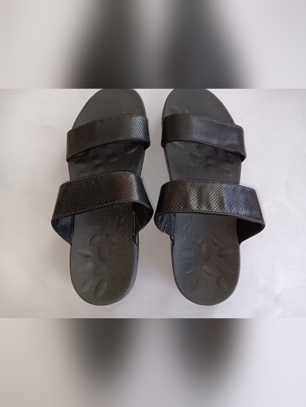 MEGNYA NEW SIZE 10 US SIZE 41 EU Black Double-Strap Slide Sandals